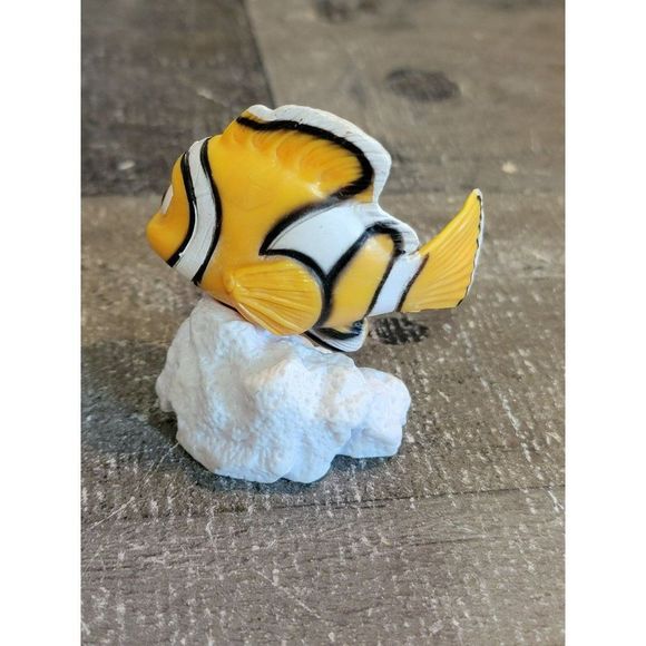 Finding Nemo Disney Pixar coral reef toy figure - Picture 5 of 5